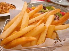 -北平花园·MUA摩造汉堡·北平咖啡(南锣鼓巷胡同店)