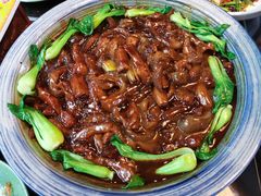 蹄筋烧海参-那家小馆•北京菜•烤鸭(香山店)