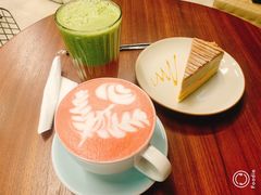 绿巨人-VESH COFFEE(定西路店)