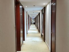-东航云逸酒店(九溪烟树店)