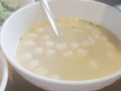 -湘力力小院·鱼汤泡饭(枫林路店)