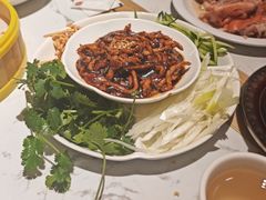 -关东小磨东北菜(漕河泾印象城店)