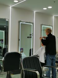 -Coo Hair salon