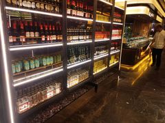 -钱小奴海鲜自助黑金店(杭州滨江龙湖店)
