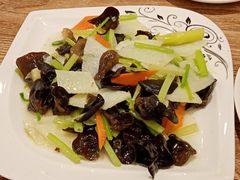 -长城东北菜(新港西路店)