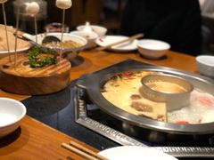 -佬土鹅肠火锅(扬中步行街店)