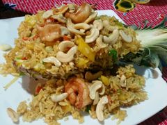 -Thiw Soen Seafood Restaurant
