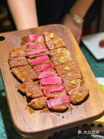 建议北京的烤肉店都按这家的标准卷起来