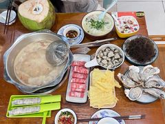 -老何家后安粉·糟粕醋海鲜火锅(三亚湾椰梦长廊店)