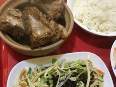 -万和春排骨砂锅米饭(湖北路店)