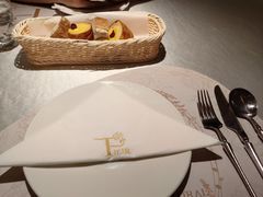 -晶雅花园西餐厅(南京首店)