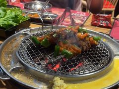 -青瓦炭韩潮烤肉(花园道店)