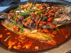 -鸣记脆皮烤鱼·海鲜烤鱼(三八广场店)