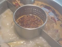 -佬土鹅肠火锅(中建大观店)