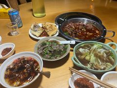 -大众跷脚牛肉馆·非遗传承单位(峨眉山店)