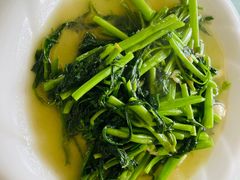-三姐妹·海鲜大排档