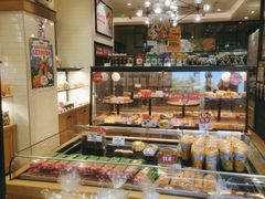 面包甜点陈列柜-味多美蛋糕(大红门店)