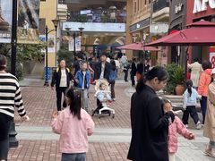 -王府井奥莱临潼小镇(临潼店)