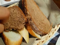 餐前面包-Paulaner·德国帕拉娜自酿啤酒餐厅(海上世界店)