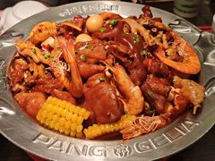-胖哥俩肉蟹煲(石家庄长安万达店)