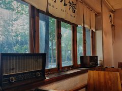 -猫爷的腔调·黔小馆(交大医学住宅区店)