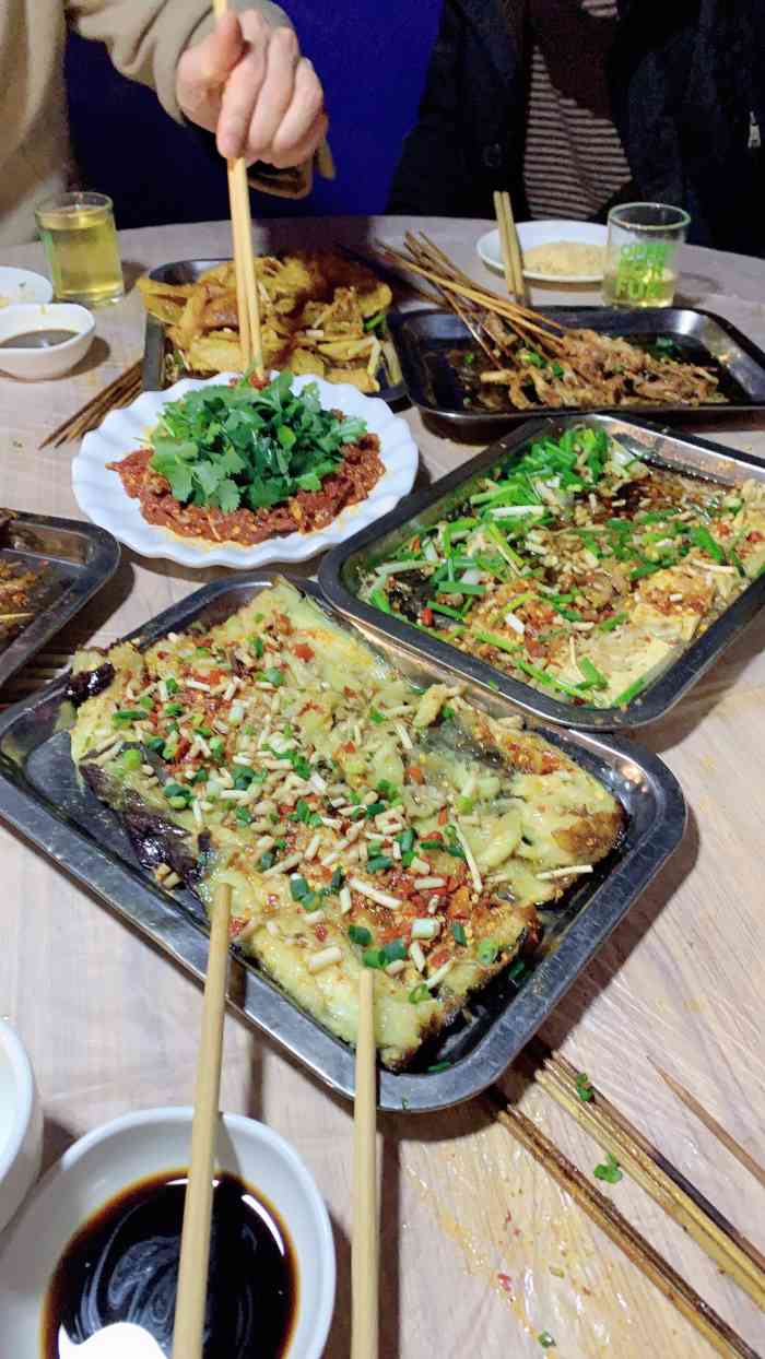 巡场范二妹独特烧烤(高县店)-"每次回高县都来这家吃,一直感觉都不错