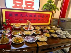-蓝田九大碗民俗食府(蓝田店)