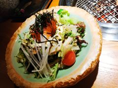 三文鱼沙拉-本寻烧肉酒场(双井店)