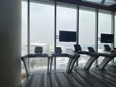 -奇迹健身金茂汇店