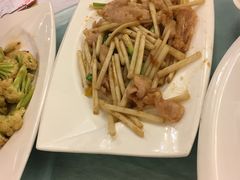 -朱仔记食府(江南大道店)