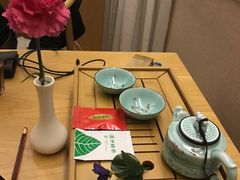 -翔龙茶文化酒店(汉中高铁站万邦旗舰店)