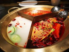 -周师兄大刀腰片火锅(洪崖洞旗舰店)