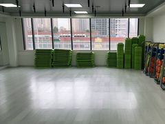 -空中健身·游泳(季佳荟新华家园店)