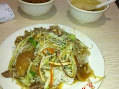 老头盖浇饭-老头盖浇饭(南京新街口明瓦廊宏光酒店店)