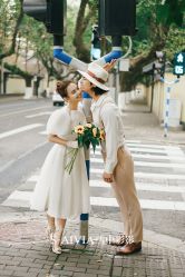 -雪中彩影婚纱摄影·微光艺术中心