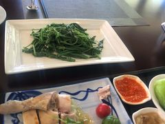 -亚龙湾老厨房·海南家常味