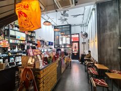 -无牌咖啡&酒馆