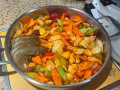 -黄记煌三汁焖锅(新佳丽江汉路店)