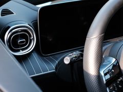 -泰州之星奔驰4S店(海陵店)