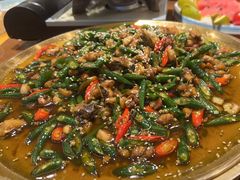 -有红鸡毛店·川菜(建设路店)