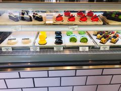 -Common Table · Brunch & Coffee