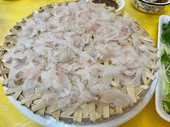 -官塘陈记鱼生·潮汕砂锅粥·牛肉火锅(潮枫路总店)