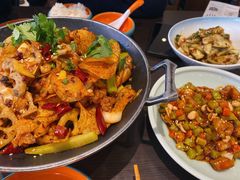 -川流不息·地道川菜·小龙虾(松东路店)