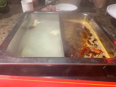 -月满大江经典火锅(任城路店)