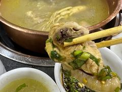 -朴小妹人参鸡汤火锅(长白山万达店)