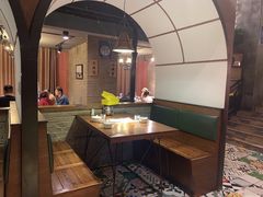 卡座-妈妈菜(银城中路店)