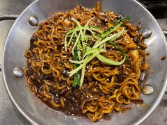 炸酱拉面-富乐满韩国正宗炸鸡韩国料理(虹泉路店)