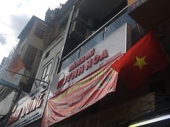 -Bánh Mì Huynh Hoa
