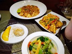 -Sala Thai Restaurant