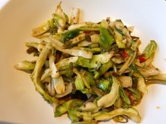 -铜锣湾·有麝自然香(渝北财富中心店)